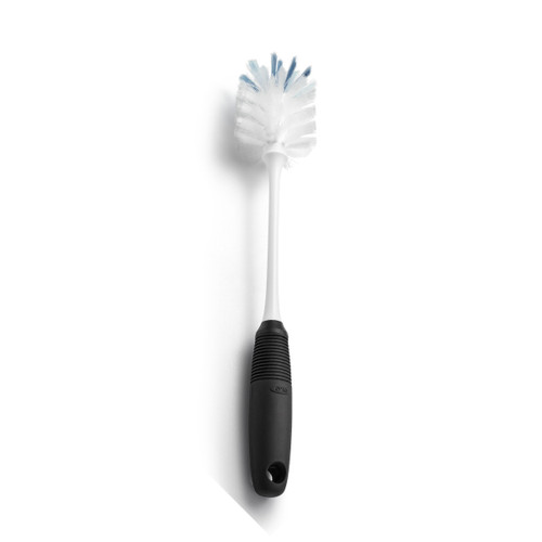 https://cdn11.bigcommerce.com/s-otmh7tu94l/images/stencil/500x659/products/2061/6680/OXO_Bottle_Brush__96680.1560574589.jpg?c=2