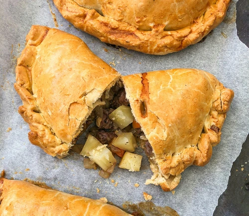 Bake Like a Brit | October 3 | Minneapolis | 10 AM