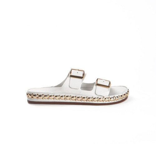 Emma Sandal, Alabaster