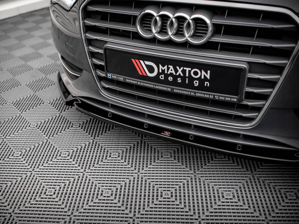 Maxton Design Central Rear Splitter Audi RS3 Sedan 8Y