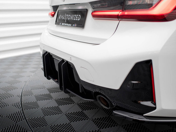 Maxton Design Central Rear Splitter (Vertical Bars) V.1 BMW M340i G20 / G21 Facelift