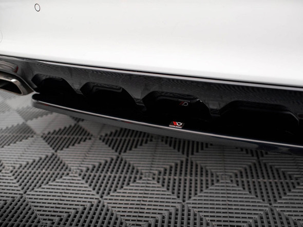 Maxton Design Central Rear Splitter (Vertical Bars) BMW XM G09