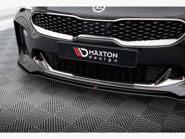 Maxton Design Central Rear Splitter (Vertical Bars) Mazda 3 Mk4