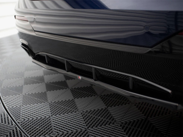 Maxton Design Central Rear Splitter Renault Express Mk2