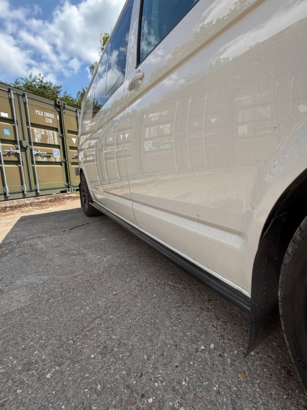 Volkswagen Transporter T6 Sportline Long Wheelbase - Side Skirt Splitters