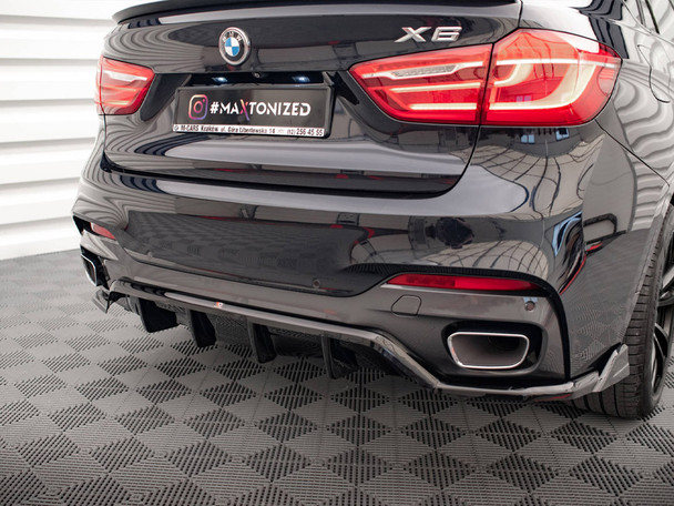 Maxton Design Central Rear Splitter BMW 4 Gran Coupe M-Pack G26