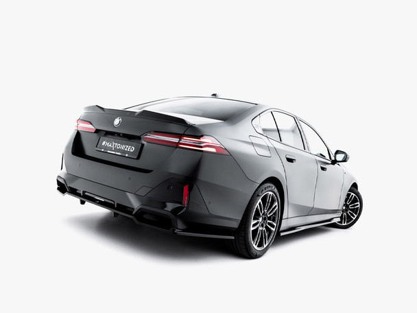 Maxton Design Rear Splitter (Vertical Bars) V.2 BMW 5 / i5 M-Pack G60