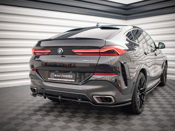 Maxton Design Central Rear Splitter (Vertical Bars) V.2 BMW X6 M-Pack G06