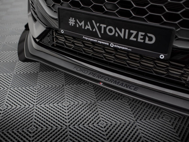 Maxton Design Central Rear Splitter (Vertical Bars) Fiat Tipo S Sedan Mk1