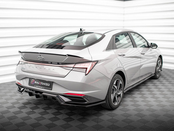 Maxton Design Central Rear Splitter (Vertical Bars) Hyundai Elantra Mk7