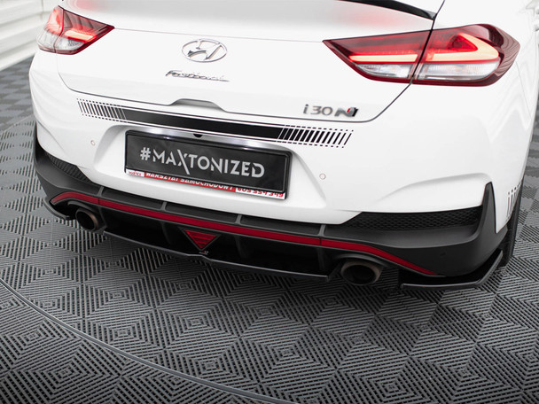Maxton Design Central Rear Splitter (Vertical Bars) Hyundai I30 Mk3 N Fastback