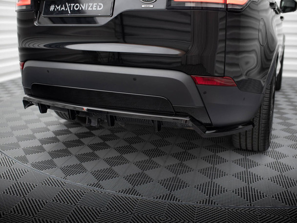 Maxton Design Central Rear Splitter (Vertical Bars) Land Rover Discovery HSE Mk5