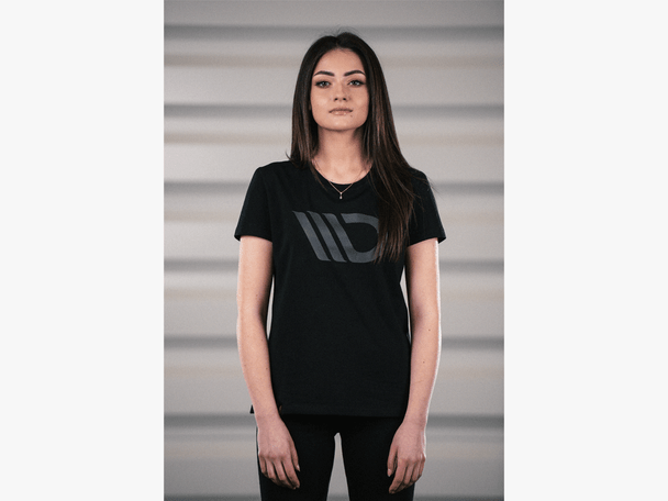 Maxton Design Classic Tshirt Womens Slim - Black - V.2