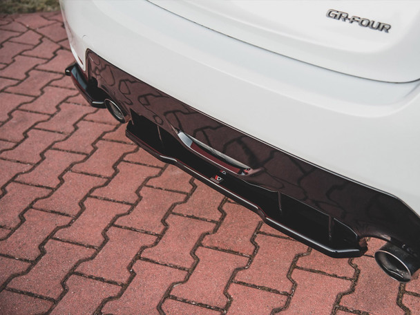 Maxton Design Central Rear Splitter Toyota GR Yaris MK4 (2020-)