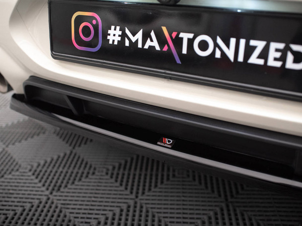 Maxton Design Rear Splitter V.2 (Vertical Bars) Volvo V90 Mk2
