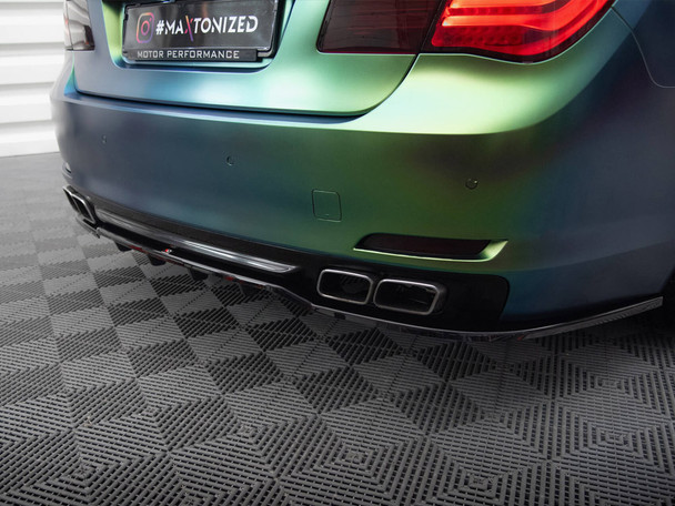 Maxton Design Rear Splitter (Vertical Bars) Volkswagen Touareg Mk2