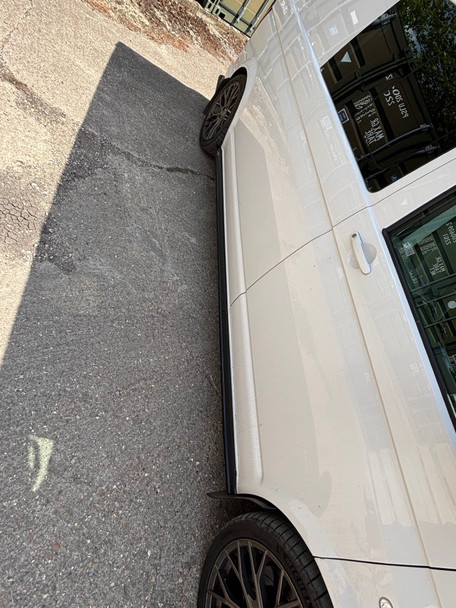 Volkswagen Transporter T6 Non-Sportline Long Wheelbase - Side Skirt Splitters