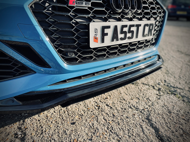 Audi RS5 B9.5 Sportback with Centre Blade - Front Splitter