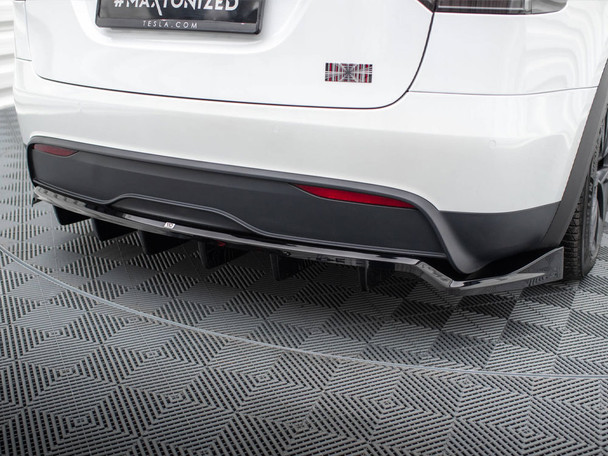 Maxton Design Street PRO Rear Diffuser Jaguar XE X760 Facelift