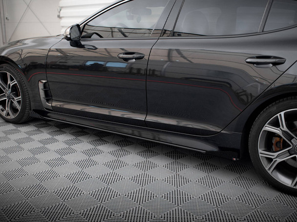 Maxton Design Street PRO Side Skirts Diffusers + Flaps Kia Stinger GT / GT-Line / Standard Mk1