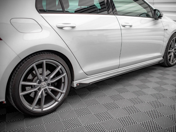 Maxton Design Street PRO Side Skirts Diffusers + Flaps VW Golf R Mk7