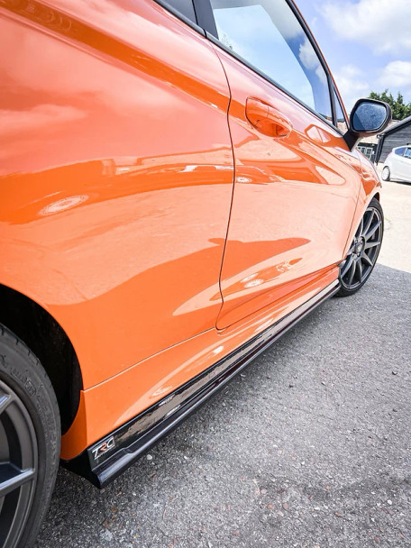 Triple R Composites Ford Fiesta MK8 ST / ST-Line /MK8.5 ST-Line  V2 Side Skirt Splitters
