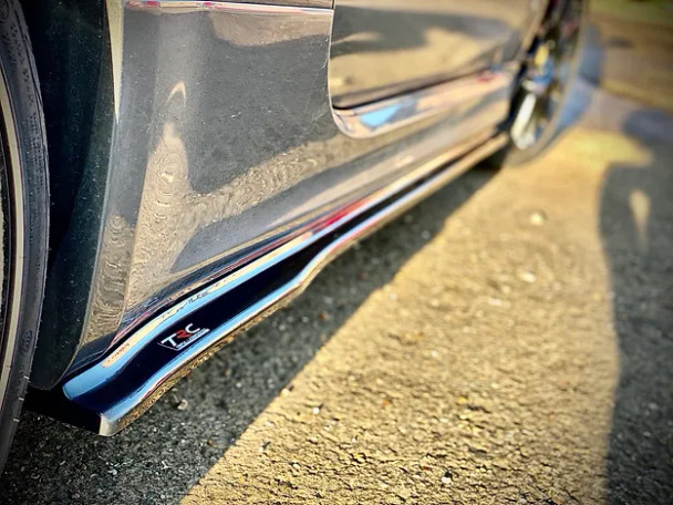 Triple R Composites Fiat Abarth 595/695 series 3 & 4 side skirt splitters