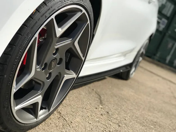 Triple R Composites Ford Fiesta MK8 ST / ST-Line Side skirt splitters