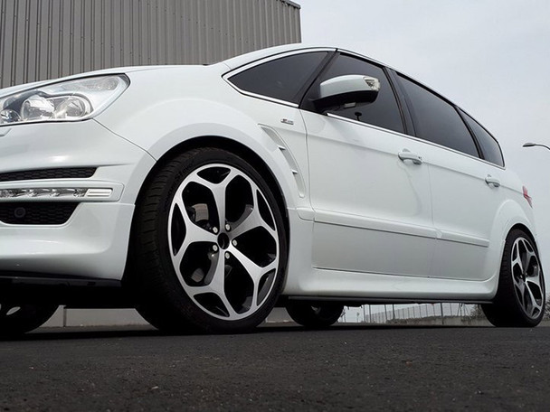 Maxton Design Side Skirts Splitters Ford S-max Titanium Facelift (2010-2015) - Carbon Look