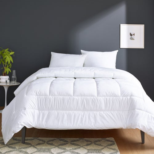 Anti-Allergen Down Alternative Comforter - Queen/Full White