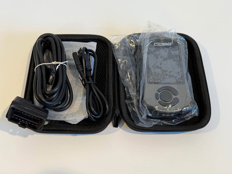 COBB Tuning AccessPORT V3 Subaru WRX / STI 2015+ / Forester XT 2014+ AP3-SUB-004 - USED WITH CASE