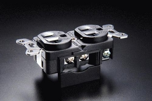 Furutech GTX-D G Pure Copper and Gold Receptacle