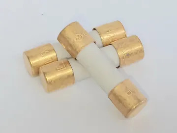 Acme Audio Labs Gold Au Ceramic Fuse Cryogenic Treated with CFC Crystal Fiber Compound Small 5x20mm Fast-Blow