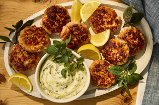 Lemongrass Salmon Cakes with Garlic-Basil Aioli