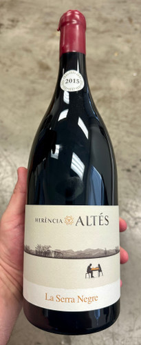 1.5L Magnum 2015 Herencia Altes La Serra Negre Terra Alta, Spain