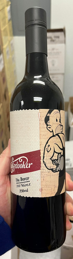 This alluring and unashamedly bold Shiraz has hints of spiced plums, blackberry jam, and cherry all at the fore and finishes with coffee cream, licorice, and vanilla. Full-bodied with vibrant berry fruit characteristics, yet elegant with restrained tannins, resulting in a soft mouthfeel. This 2017 Boxer is sure to be a knockout!