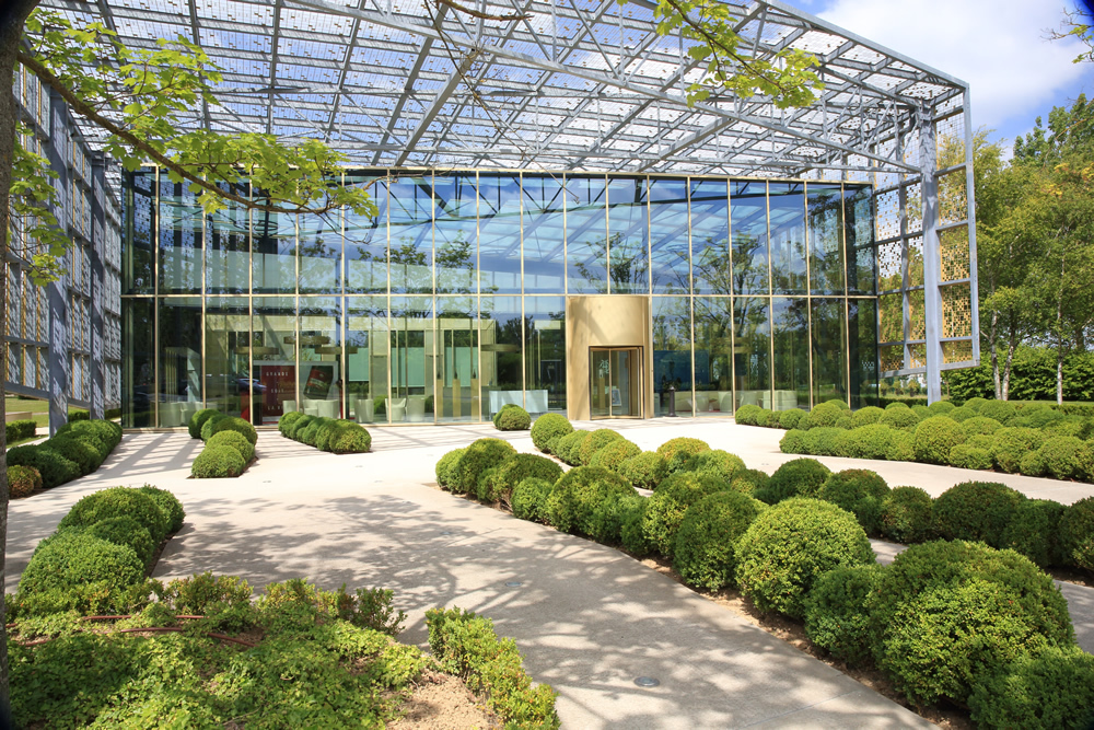Piper-Heidsieck Headquarters