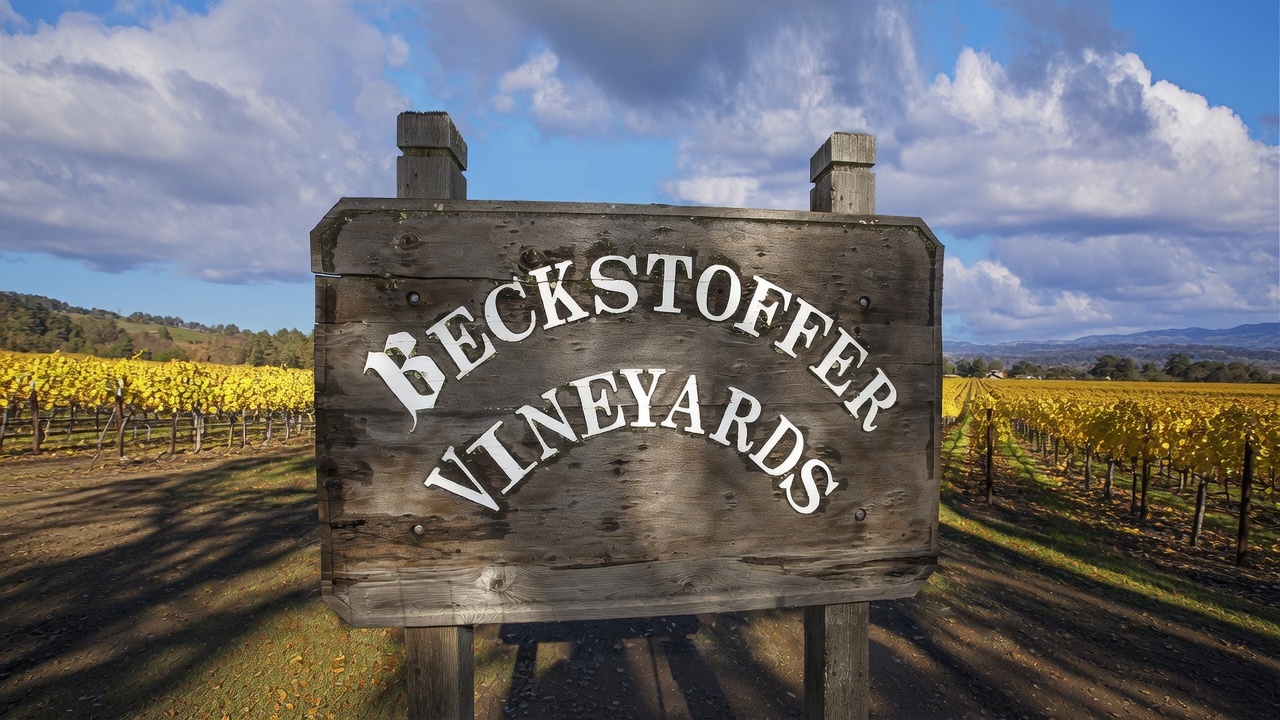 Beckstoffer vineyard sign in Napa Valley