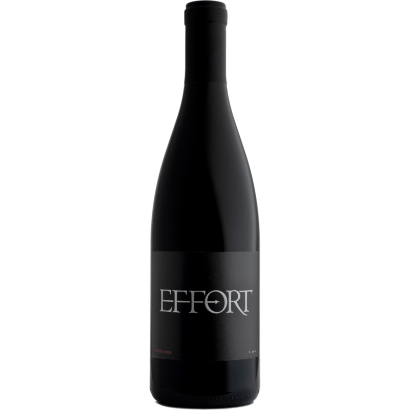 2021 Center of Effort Edna Valley Pinot Noir bottle
