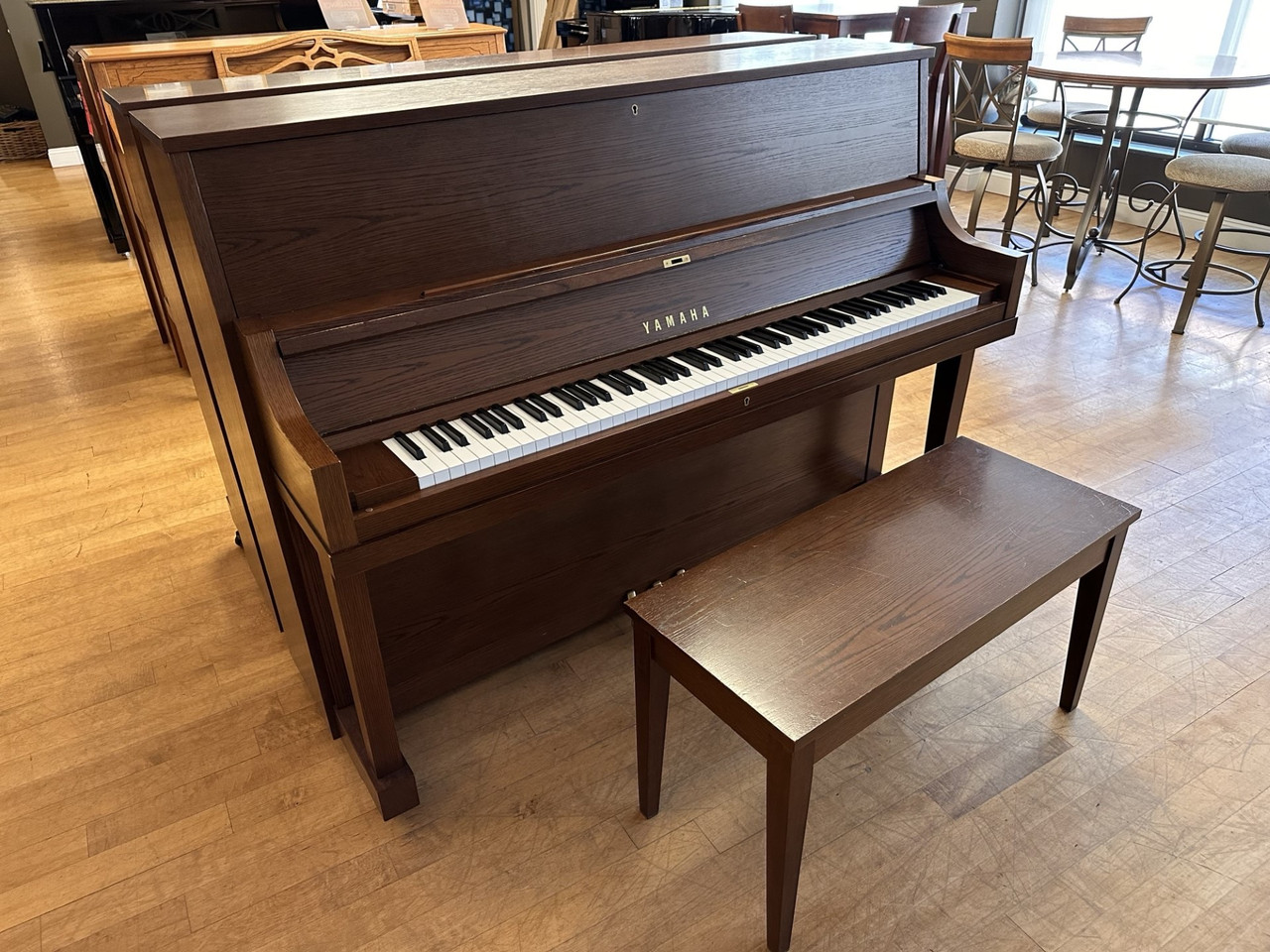 Yamaha P22 Upright Piano