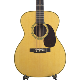Martin 000-28 Acoustic Guitar - Natural