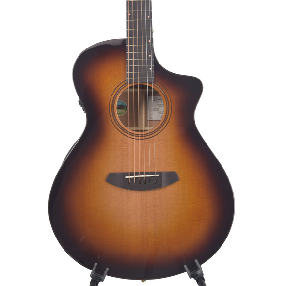 Breedlove Solo Pro Concert CE Acoustic Guitar - Edgeburst