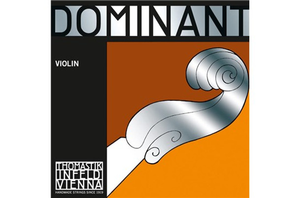 Dominant 4/4 Violin A String - front view