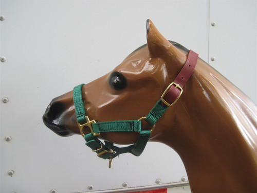 #232  Nylon Breakaway Halter with Leather Crown Strap