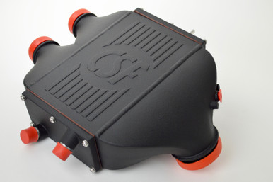 F8X m3/m4 - Top Mount Charge-Air-Cooler in crinkle black finish - 8082
