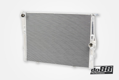 do88 BMW M3 E90 E92 Radiator Aluminum | WC-190