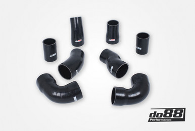 do88 Audi RS6 C5 2002-2004 Pressure hoses Black | do88-kit190S