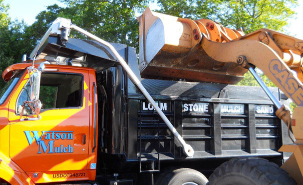 mulch truck