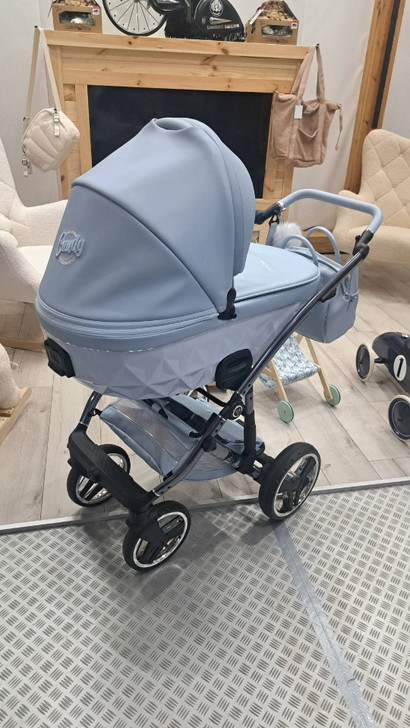Junama Candy Premium Blue 2-in-1 pram and pushchair lifestyle image