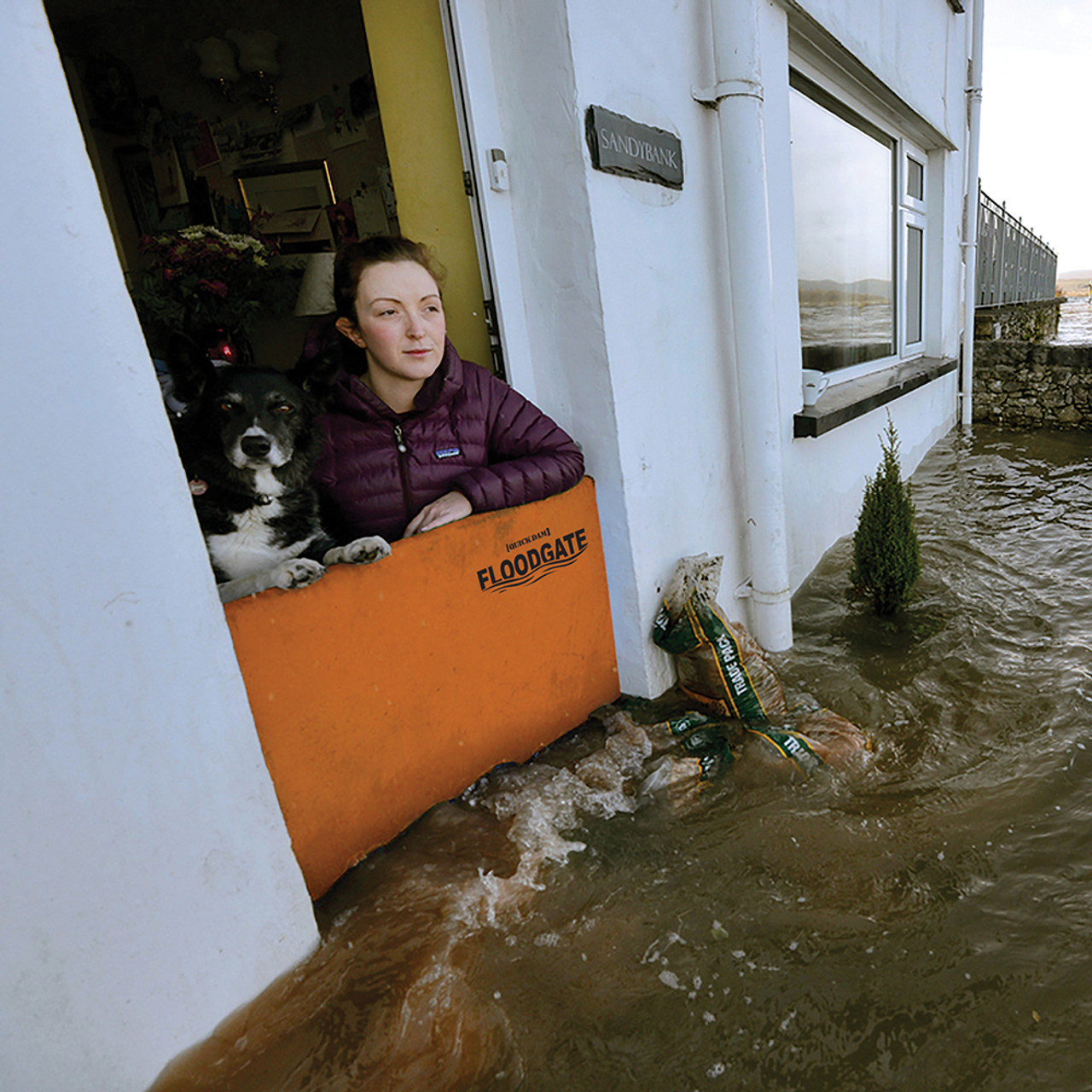 quick flood barrier